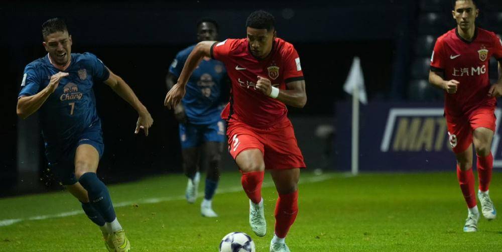 亚冠赛程吃紧，金州勇士今夜伤情更新，更衣室稳定，团队化学反应显著(亚冠赛最新分析)