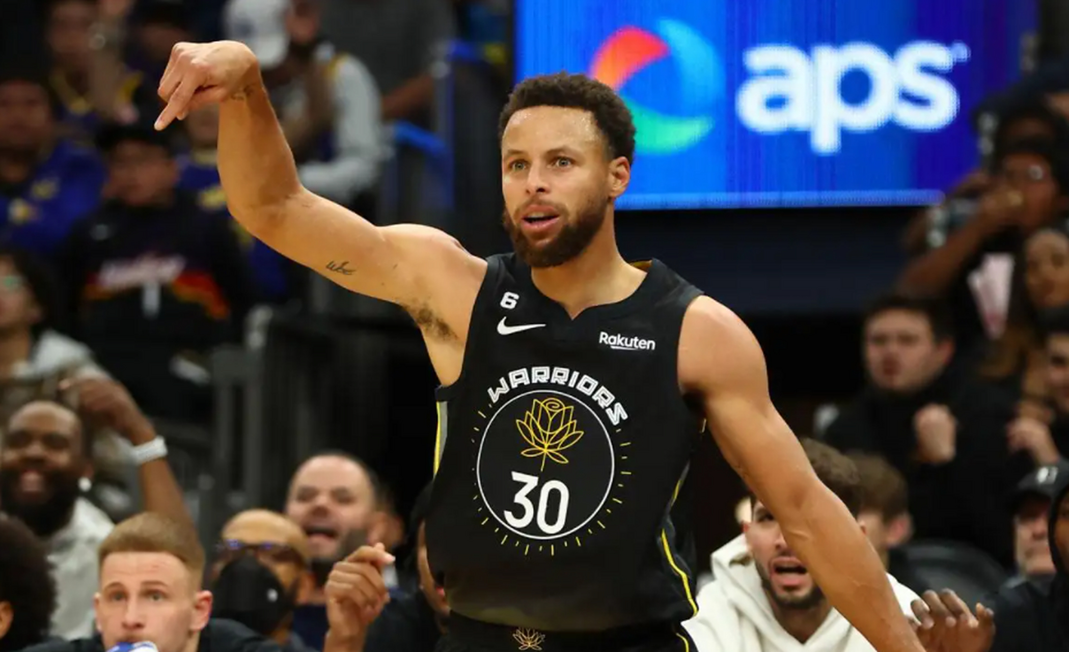 华体会网站 -拉齐奥发布备战花絮；今晨再遭质疑；NBA常规赛任务艰巨；阵容厚度经受考验的简单介绍