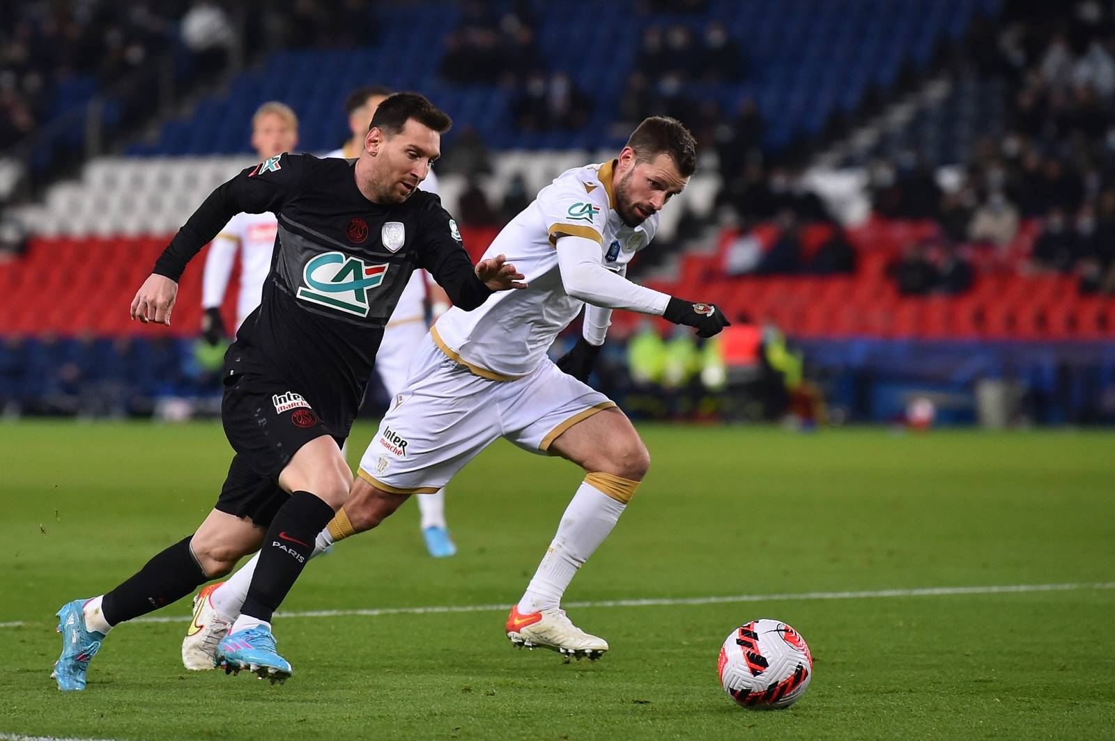 西汉姆联安东尼奥车祸