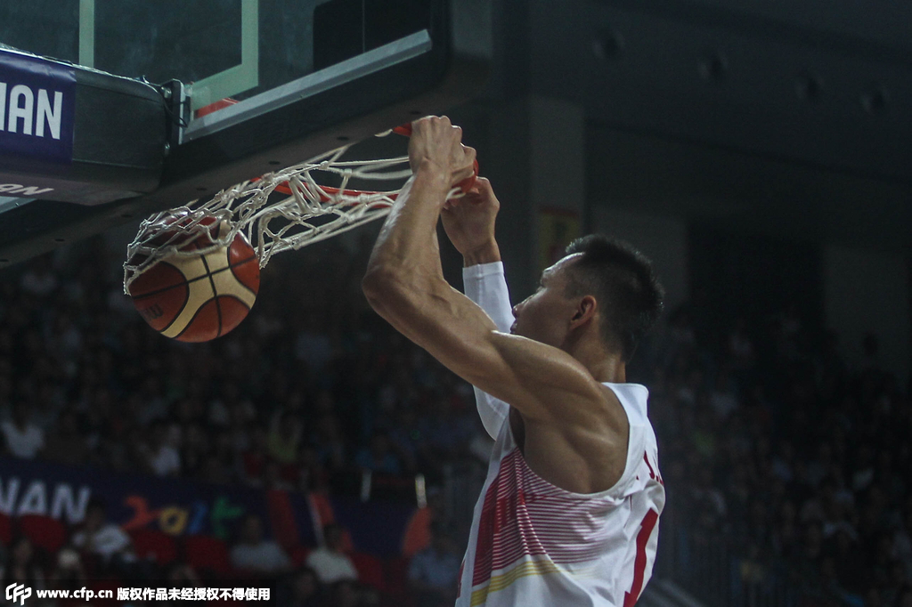 马赛训练开放日，冲刺阶段单刀错失引欢呼，德甲在即，训练强度明显提升的简单介绍