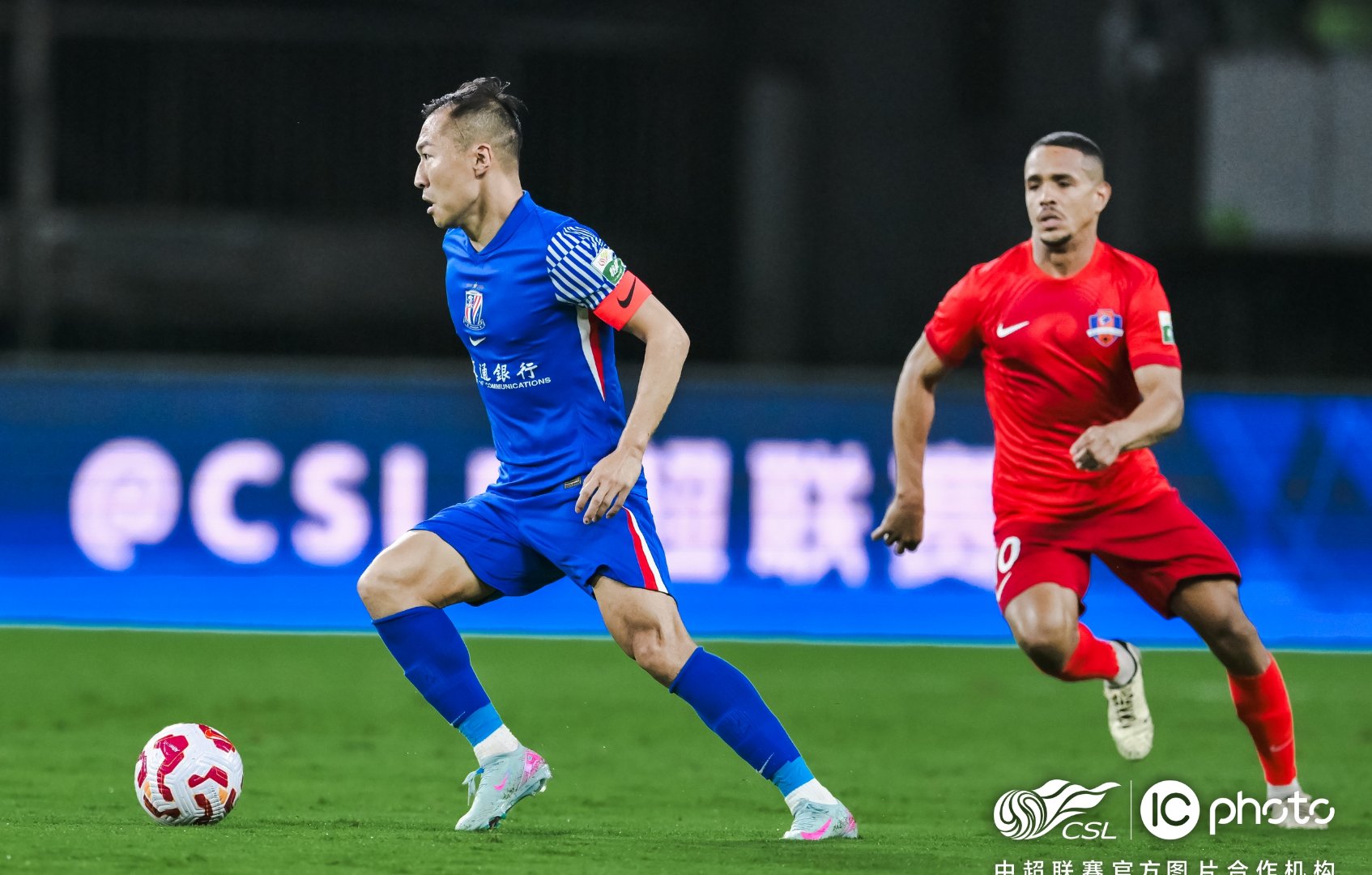 赛后突围战来临；广州队围绕意大利杯篮板制胜；赛场秩序良好；心理建设被强调的简单介绍