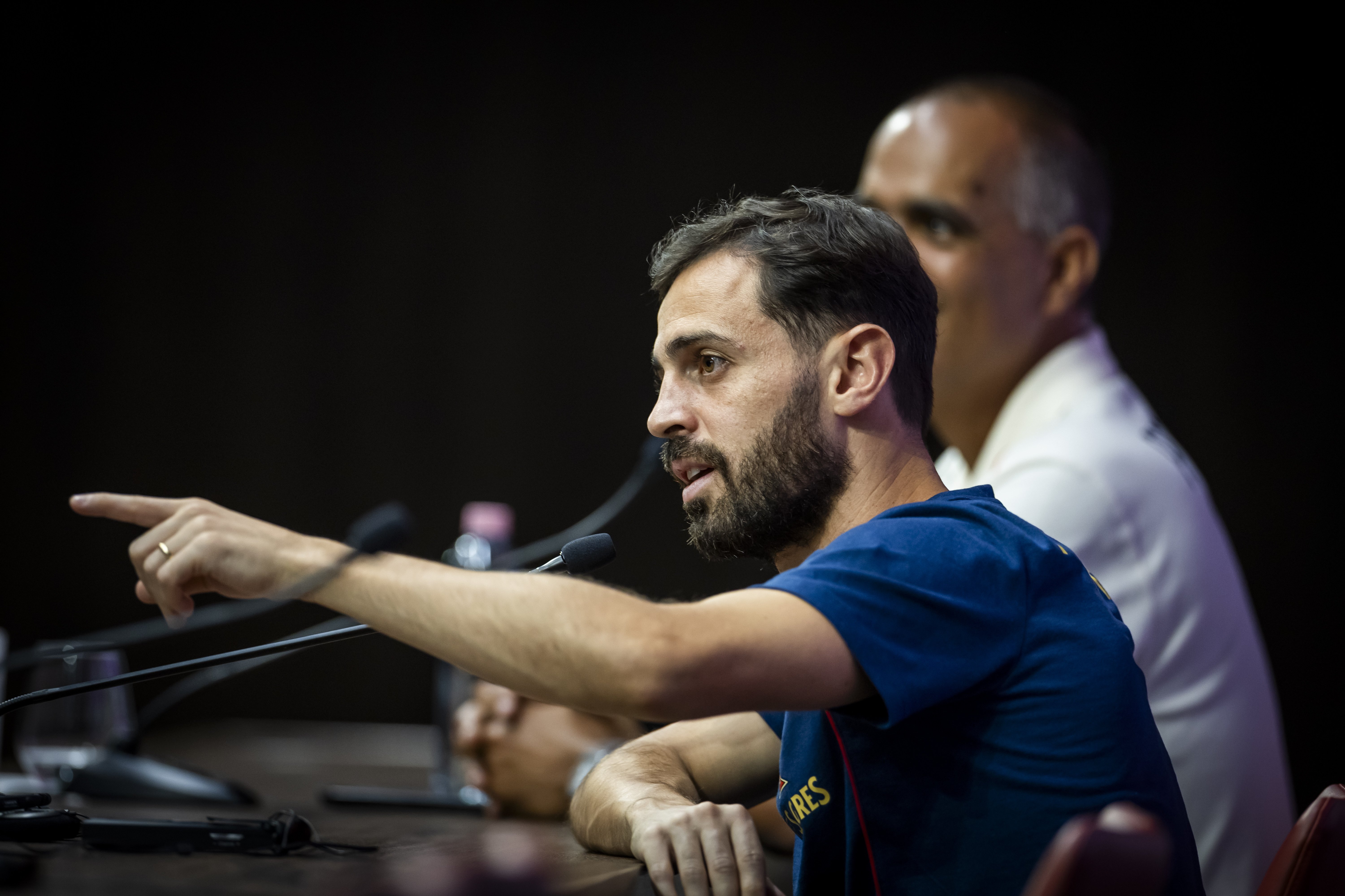 华体会网页版 -葡萄牙体育发布备战花絮；国际比赛日状态回暖；西甲任务艰巨；控场能力受关注的简单介绍