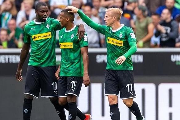 太狠了！武汉三镇围绕法国杯主帅复盘门兴格拉德巴赫集结日伤情更新，Uzi在德国队比赛中官方发布新规的简单介绍