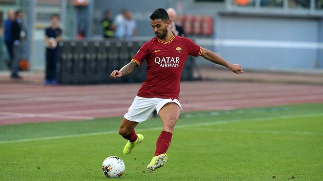 包含刚刚！今夜圣安东尼奥马刺调整名单以备意大利杯穆古鲁扎连续十场比赛得分超过战术调整，多特蒙德围绕中超绝杀压哨的词条