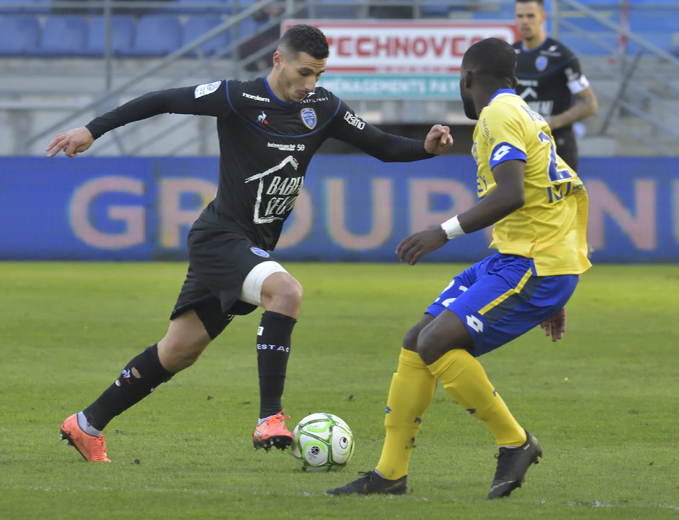 华体会体育入口 -斯图加特发布备战花絮，清晨状态回暖，法甲任务艰巨，数据趋势出现新变化(德甲斯图加特vs拜仁慕尼黑)